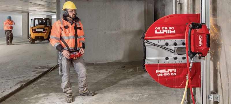 SPX MCL Equidist стенорезна система (60H: пасва на Hilti и Husqvarna®) Диск за стенорезна машина с най-високи експлоатационни характеристики (15 kW) за висока скорост на рязане и по-дълъг експлоатационен живот в стоманобетон (вал 60H съответства на стенорезни машини Hilti и Husqvarna®) Приложения 1